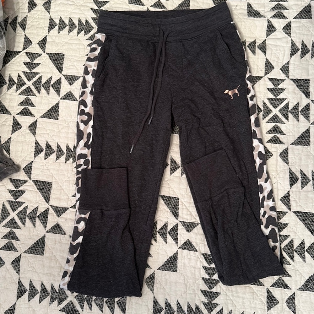 Women’s jogger sweatpants